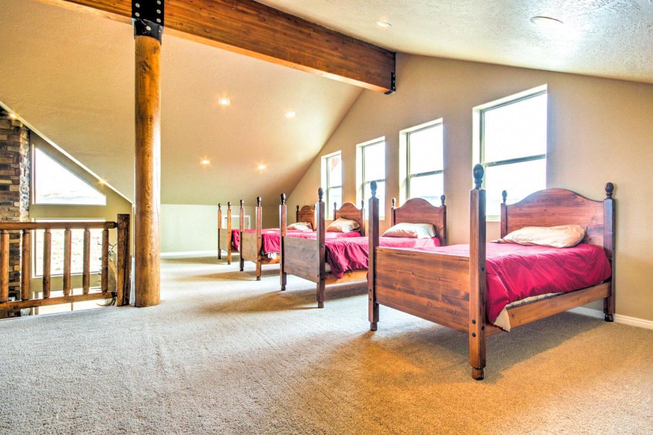 האץ' Rustic Bryce Canyon Home With Deck On Sevier River! מראה חיצוני תמונה