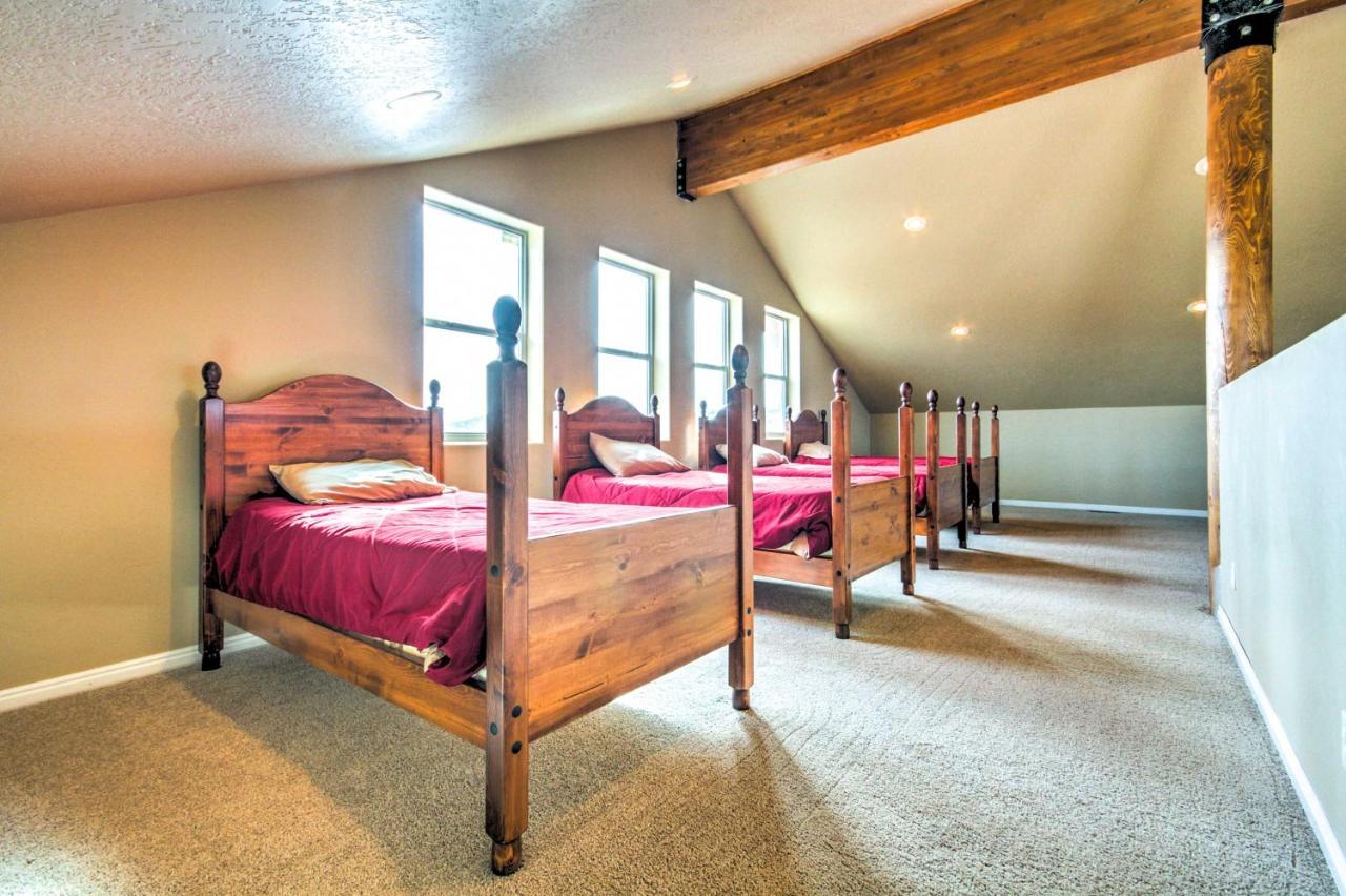 האץ' Rustic Bryce Canyon Home With Deck On Sevier River! מראה חיצוני תמונה
